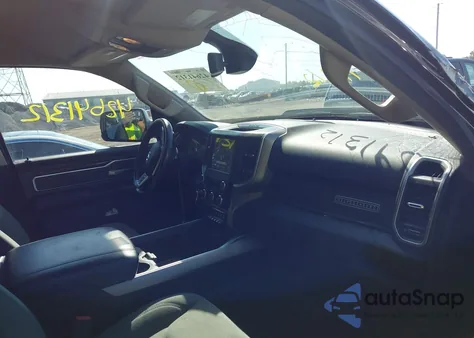 2019 Ram 1500 Big Horn/Lone Star 4X2 5'7 Box from USA, damaged, VIN 1C6RREFT9KN522635